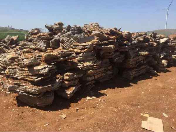 千层石、石材丰富