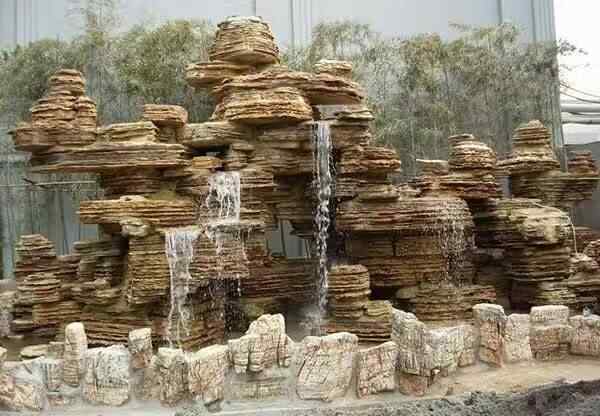 千层石、石材丰富