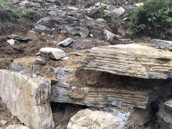 千层石、自然天成