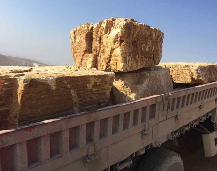 假山石材、免费安装