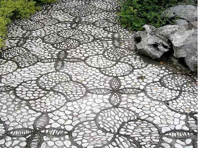 鹅卵石、基地开采