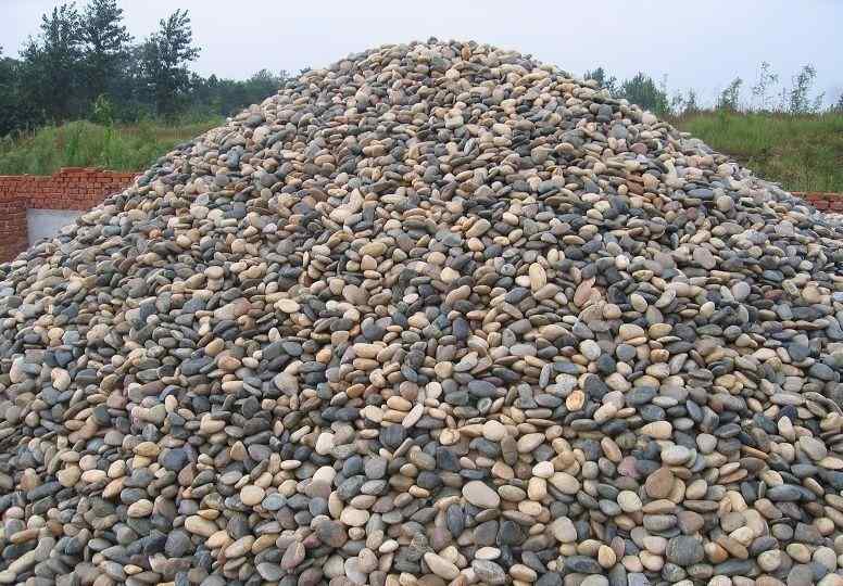 鹅卵石、基地开采