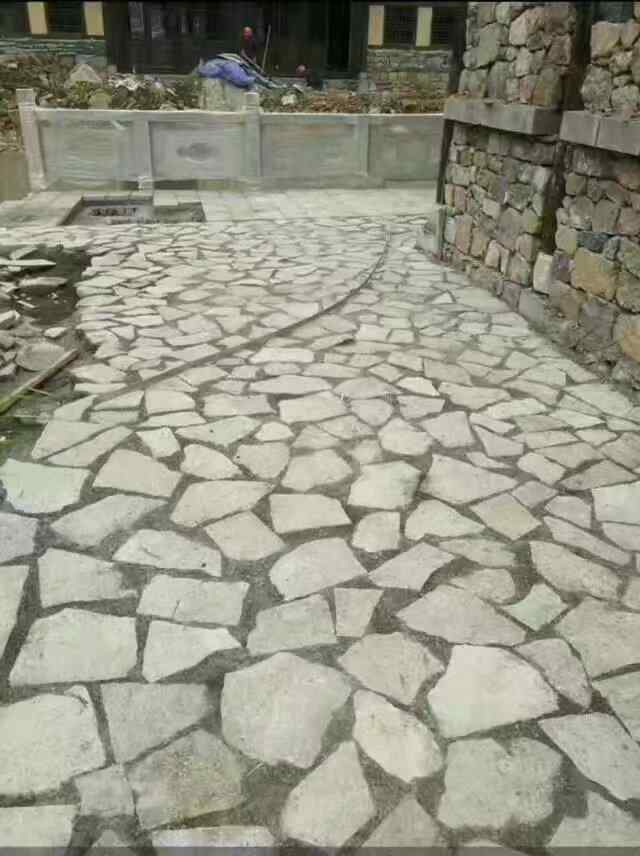 青石板、经久耐用