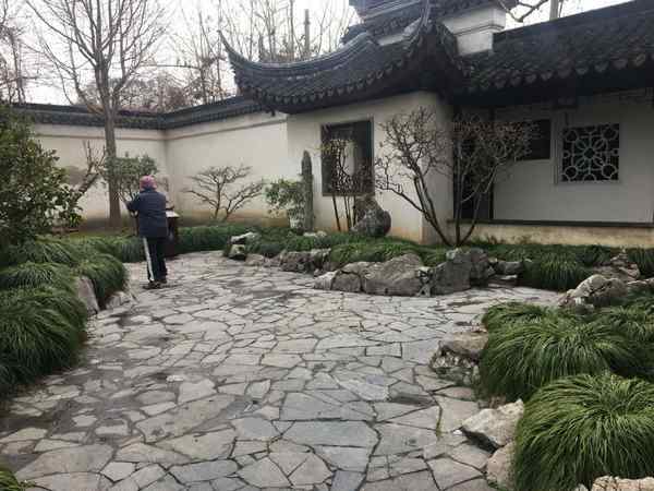 青石板、质地优良