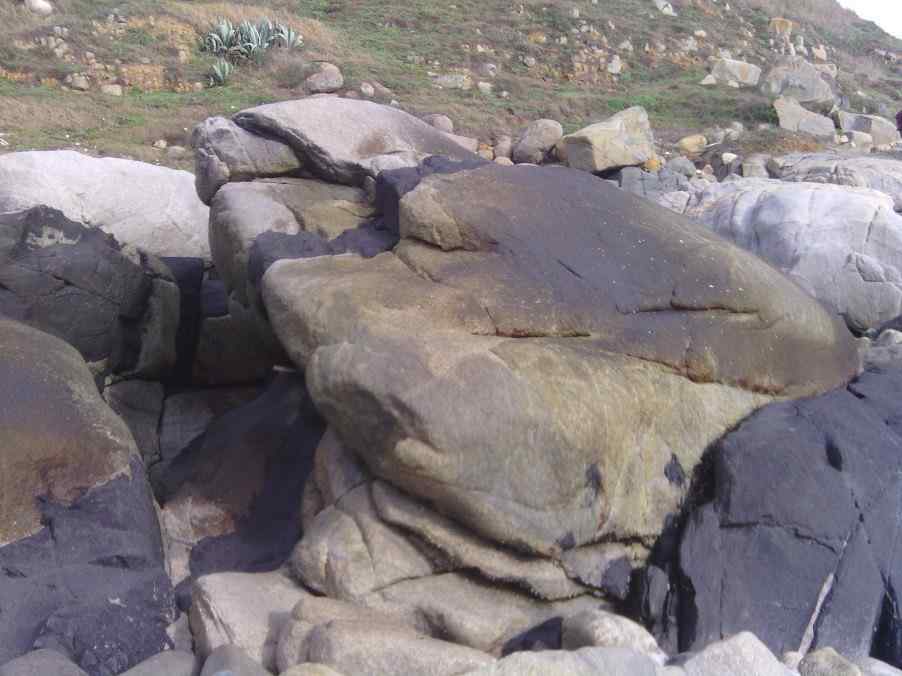 海礁石、自然天成