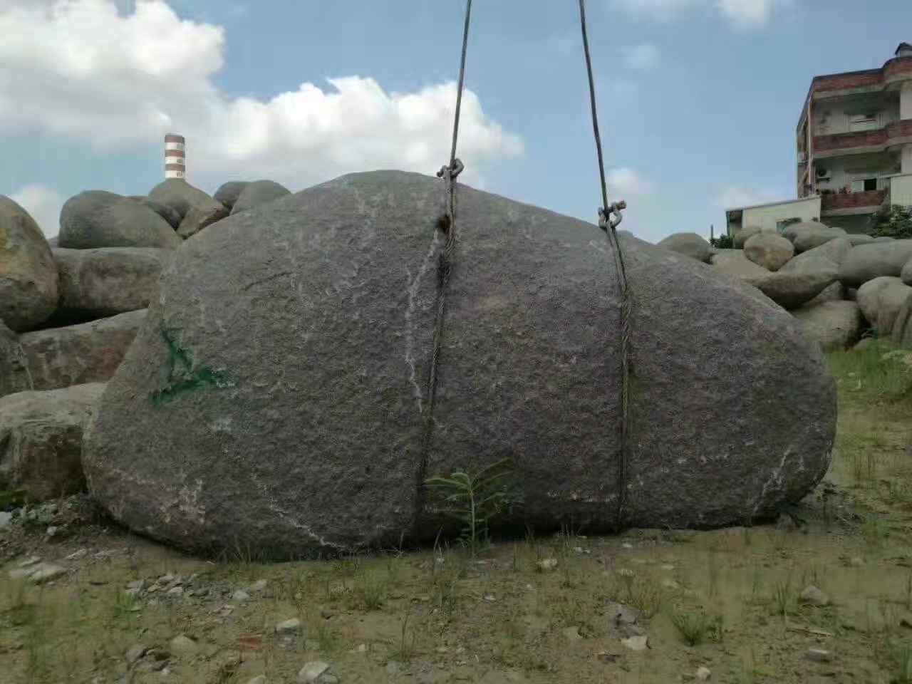 山石假山石搬运中