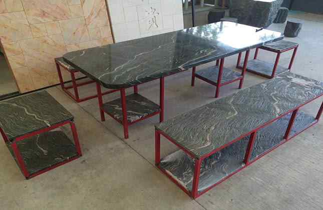 方形九龙玉石桌石凳