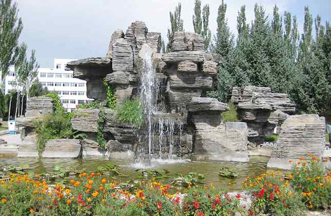 千层石园林景观效果图