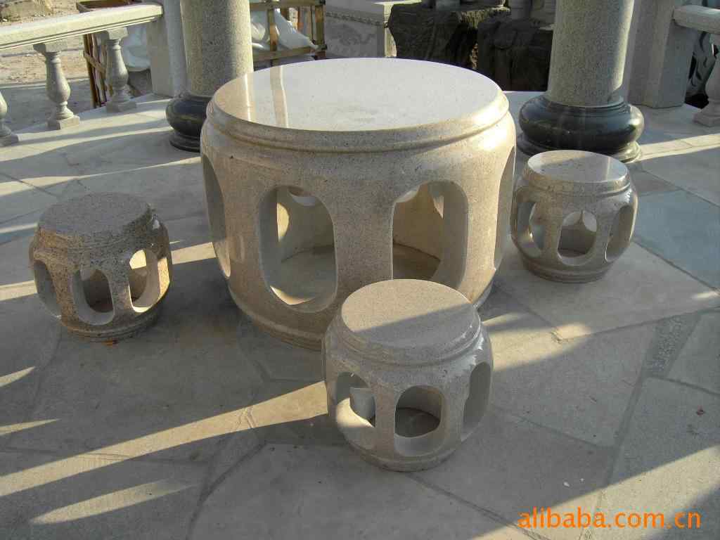 厂家直销 G682(秀石）圆形石桌椅