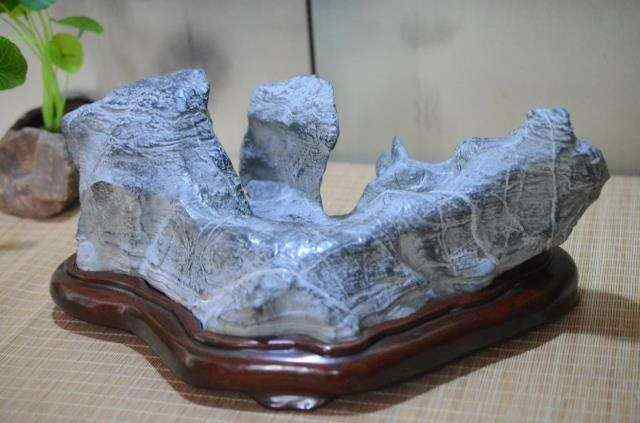 灵璧石配座分为哪些类型