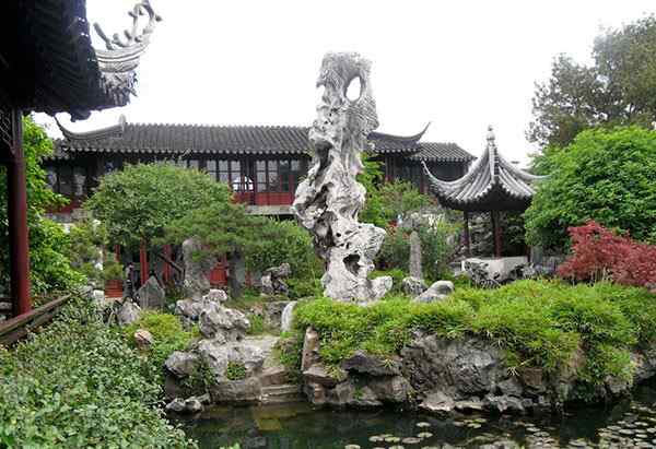 灵璧假山石，园林建筑的点睛之笔