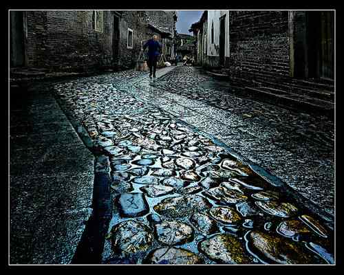 景观石5-191005213KcU.jpg 铺一路的静谧深秋(图3)