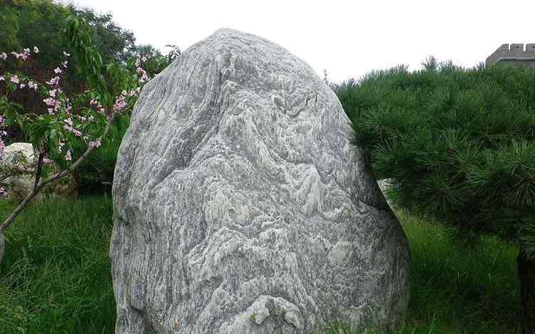 泰山石在风水中的影响