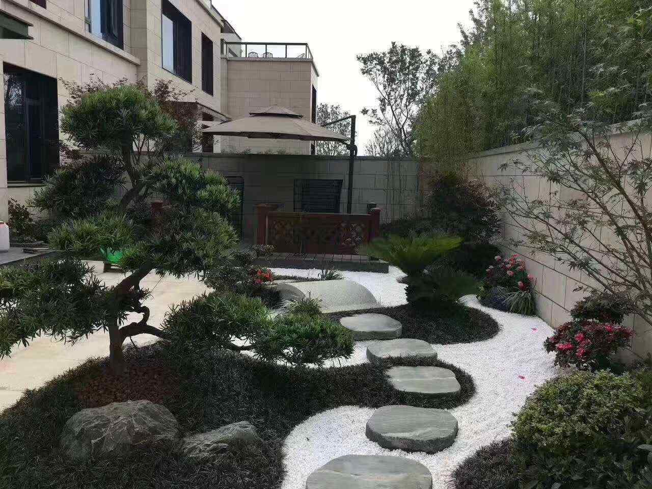 庭院景观石该怎样放置呢