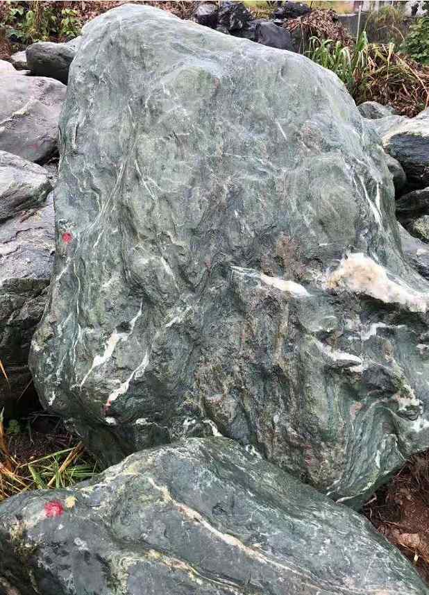 景观石色彩的区别