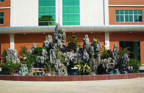 景观石在园林中有几种应用