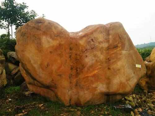 景观石在现代化都市的应用