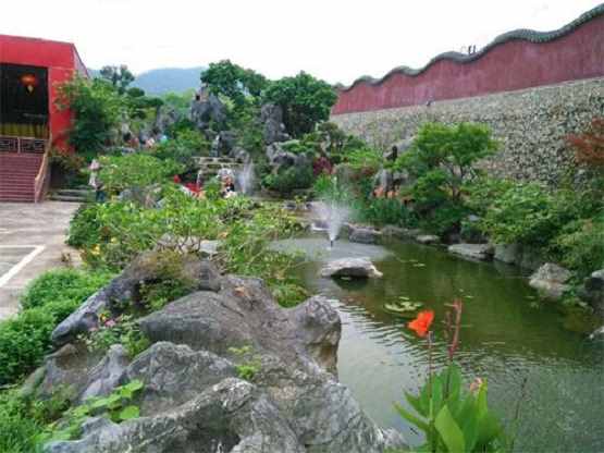 景观石在园林中的重要作用