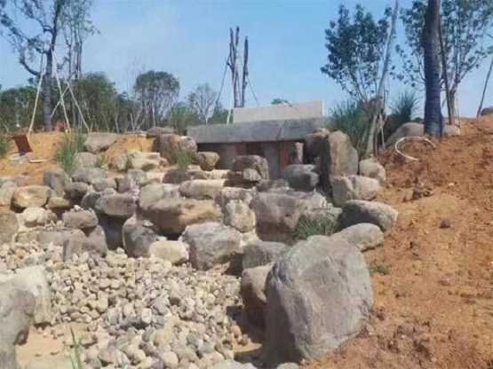 庭院假山能给人什么感受