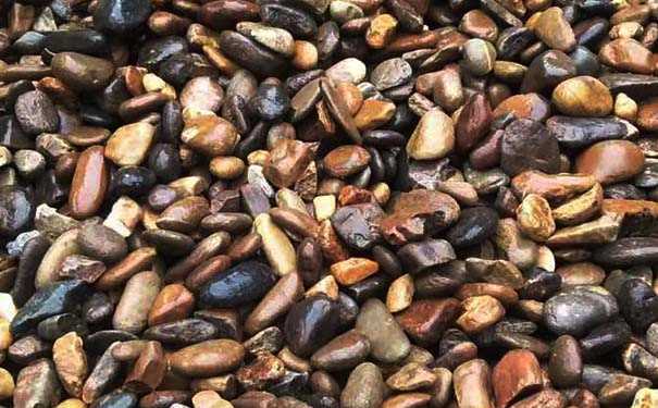 铺贴鹅卵石的“四大好处”